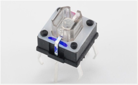 7.2*6.8帶燈輕觸開關(guān)