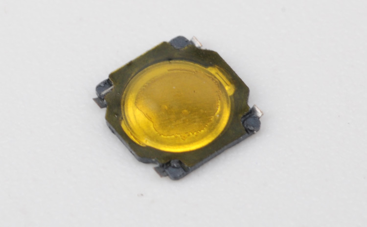 輕觸開(kāi)關(guān)