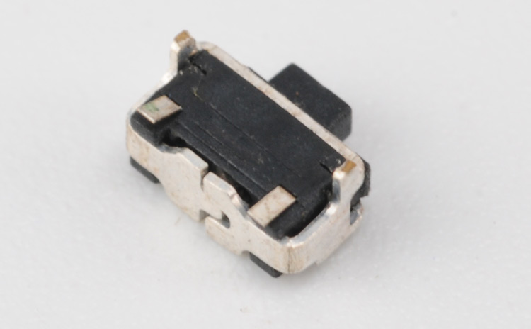 輕觸開(kāi)關(guān)