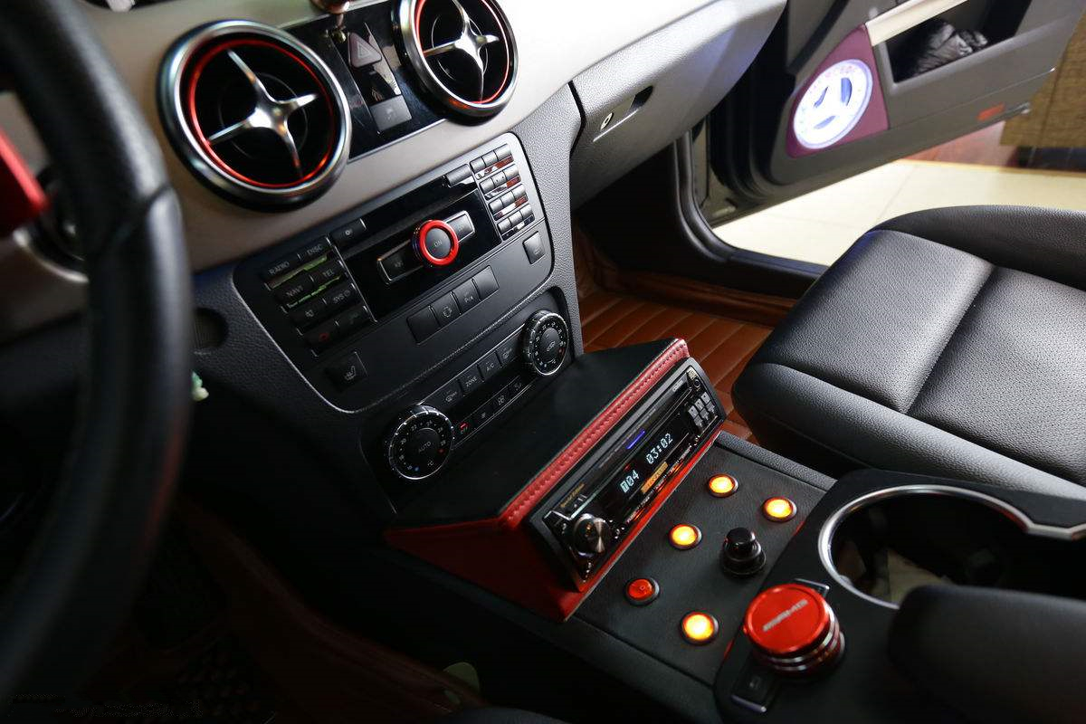 汽車音響開關(guān)